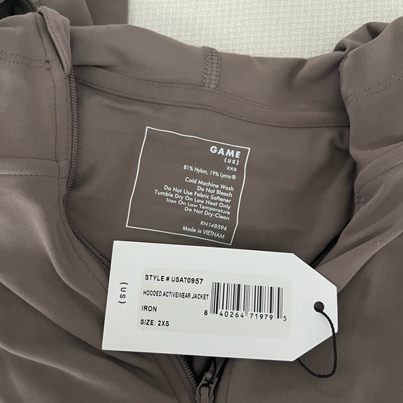 Universal Standard Women's Next to Naked Hooded Zip Jacket - Picture 3 of 7
